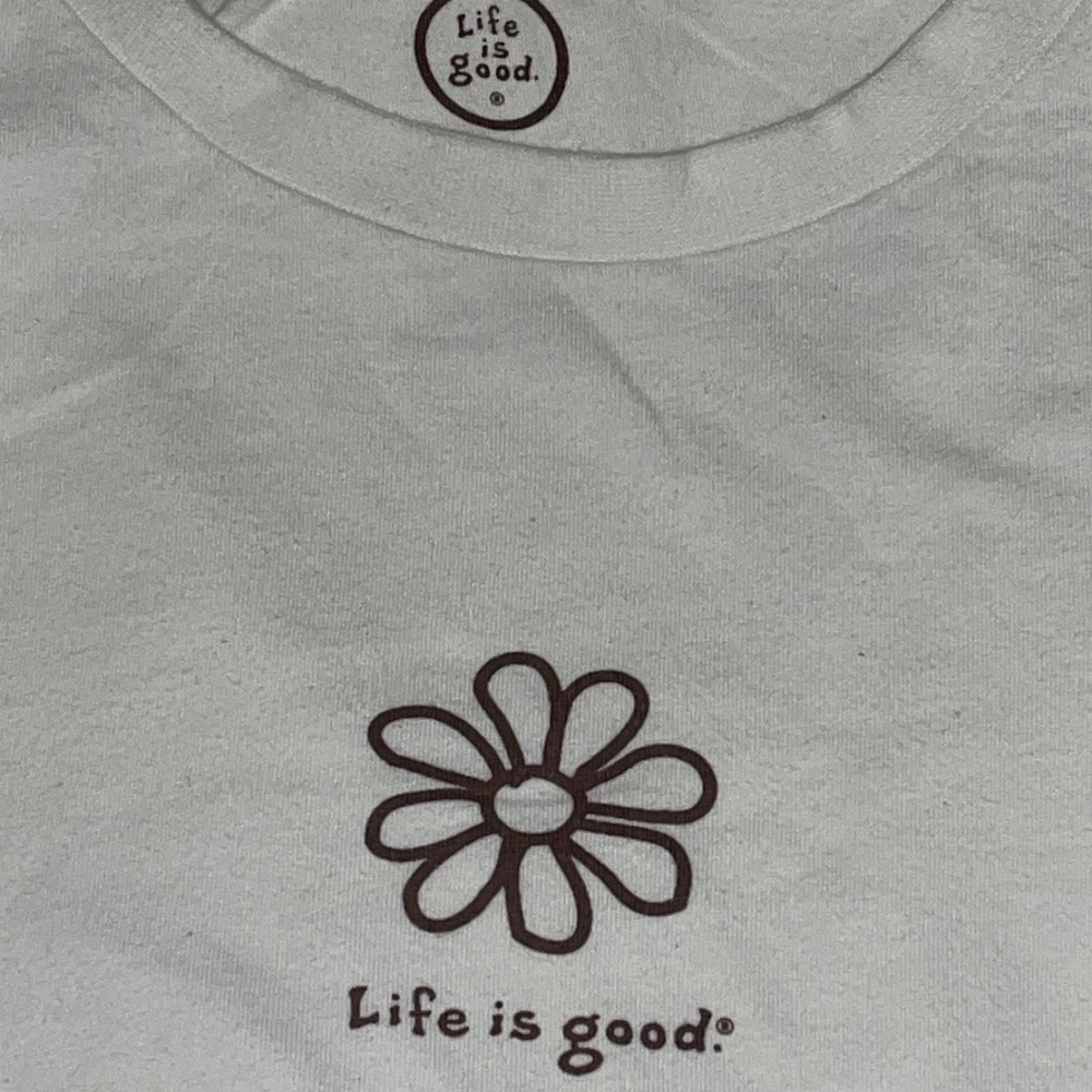 Life Is Good T-shirt - Picture 2 of 6
